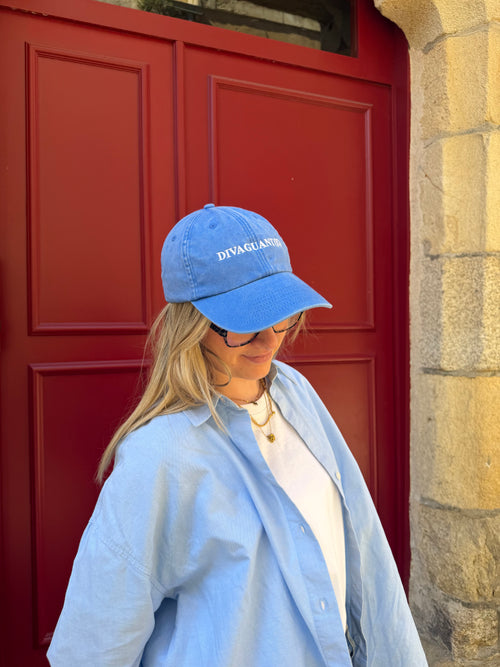 Casquette DIVAGUANT(E) – Broderie signature Bleu