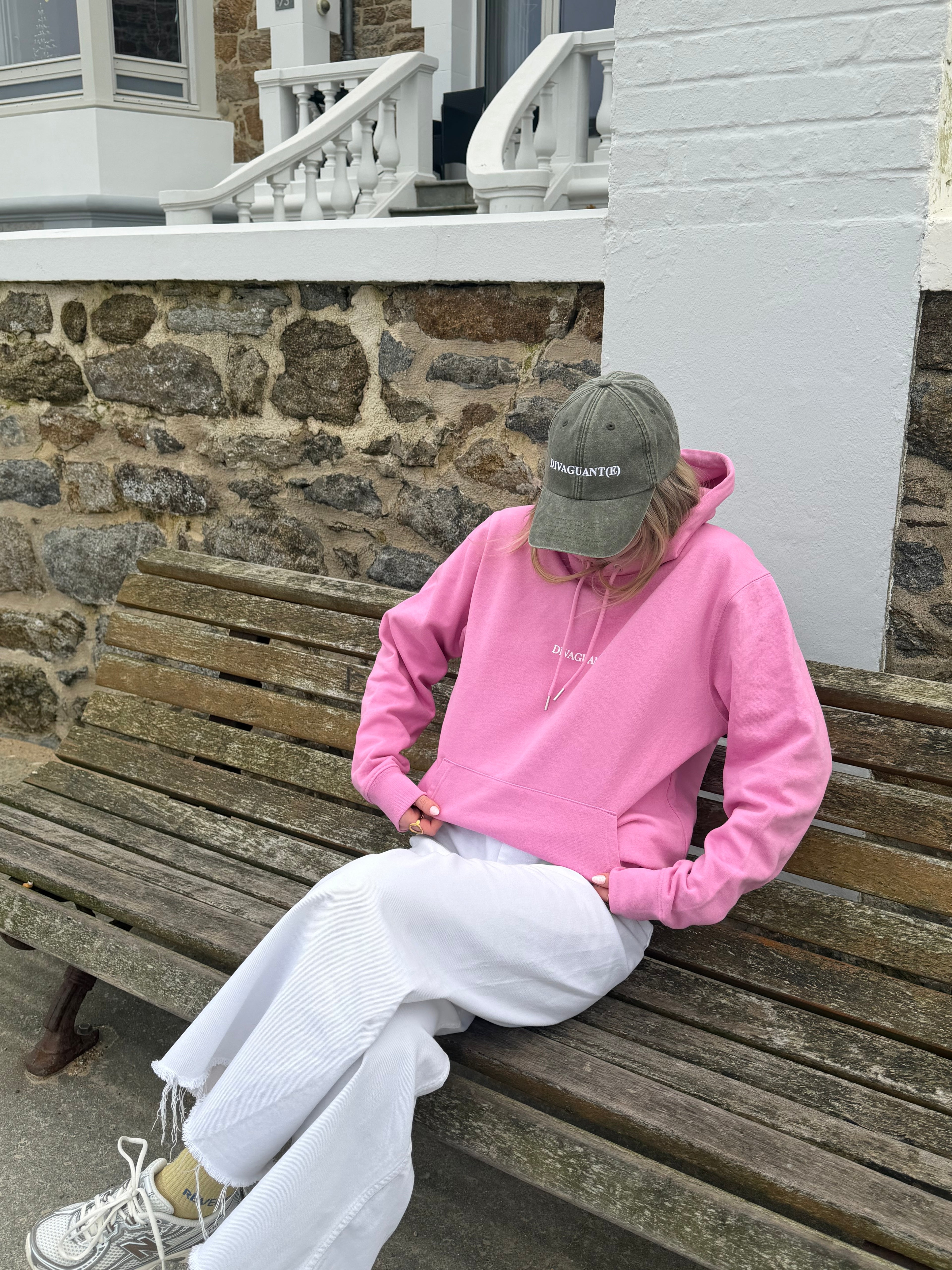 sweat et casquette en coton bio recyclé